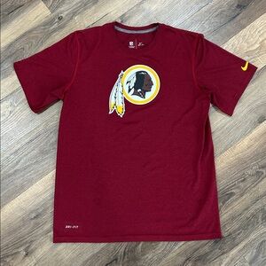 Nike Dri-FIT Redskins Shirt size Medium